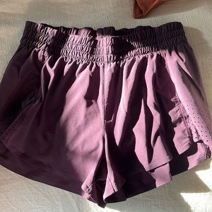 Athleta Hustle 3” short